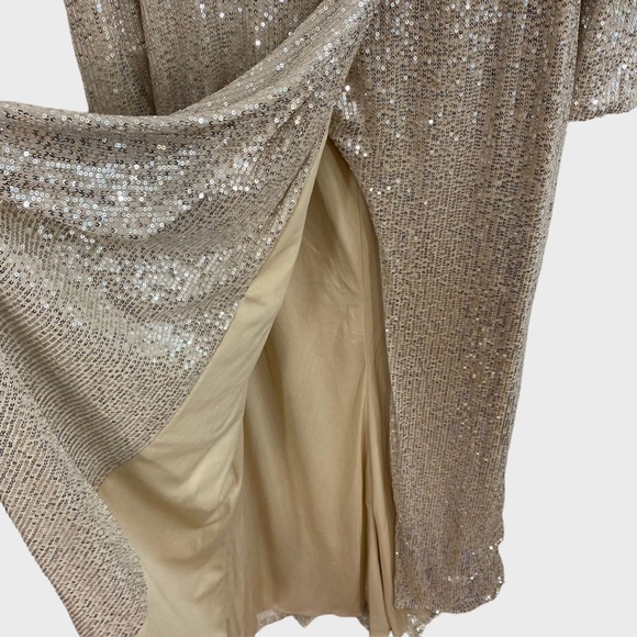 NWT Mac Duggal Silver Sequin Ruffle Hem High Slit Maxi Dress Size 8 - Picture 5 of 12